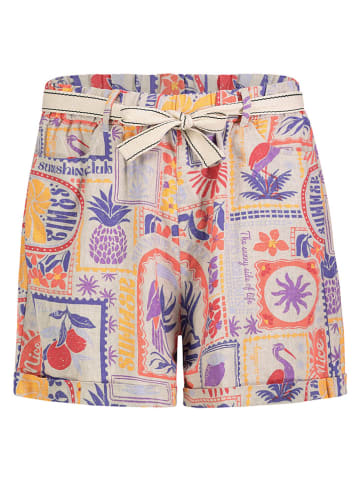 Shorts in Bunt