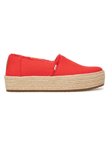 Espadryle w kolorze czerwonym