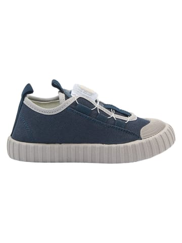 Sneakers in Dunkelblau