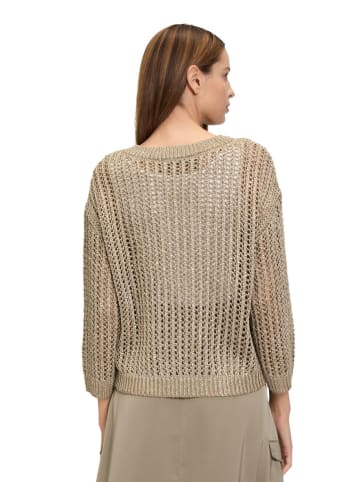Sweter w kolorze jasnobrązowym