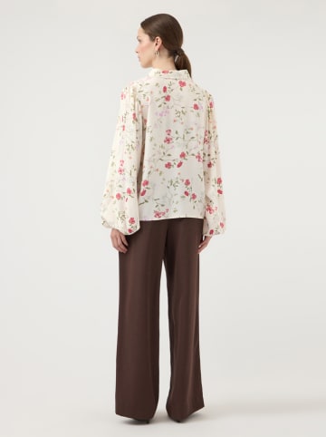 Bluse in Weiß/ Pink