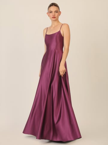 Kleid in Pflaume