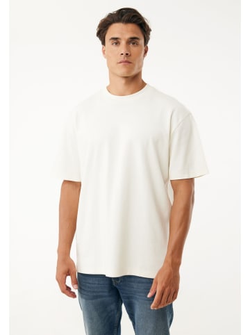 Shirt wit