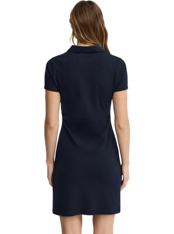 Kleid in Dunkelblau