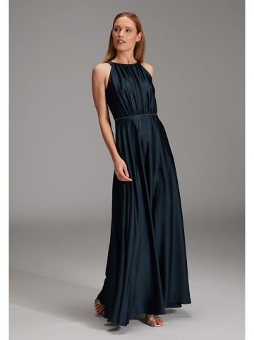 Kleid in Dunkelblau