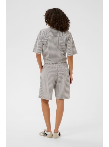Bermudas in Creme/ Grau