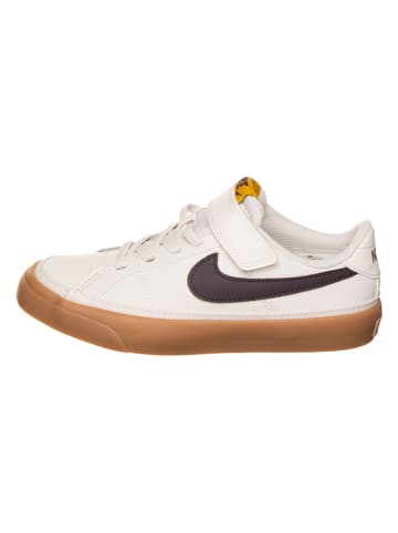 Sneakersy "Court Legacy" w kolorze kremowym