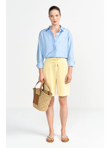 Sweatbermudas in Gelb