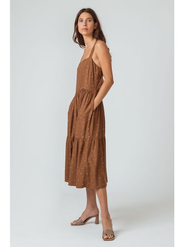 Jurk "Izare" camel
