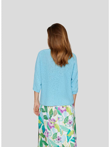 Pullover in Hellblau