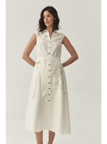 Kleid in Creme