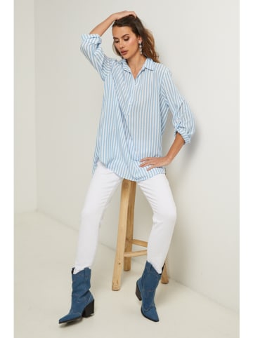 Blouse lichtblauw