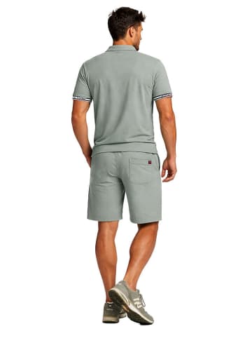 Sweatbermuda "Poliar" kaki