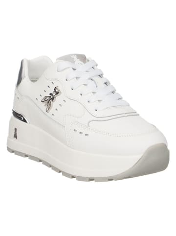 Skórzane sneakersy w kolorze białym