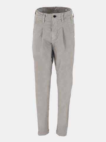 Chino in Grau