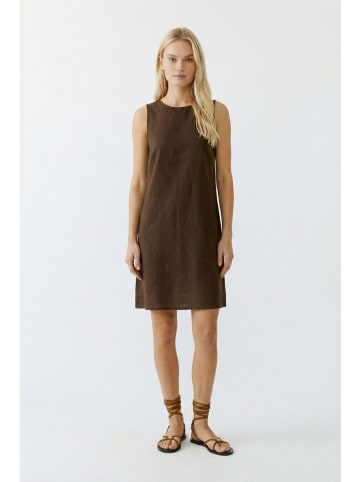 Kleid in Braun