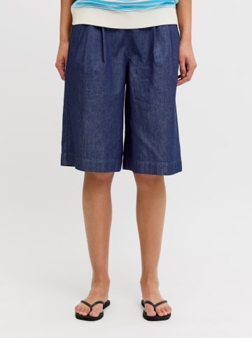 Bermudas in Dunkelblau