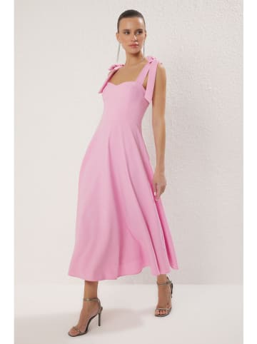 Kleid in Rosa