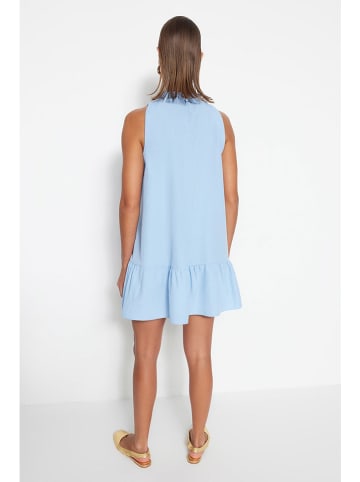 Kleid in Hellblau