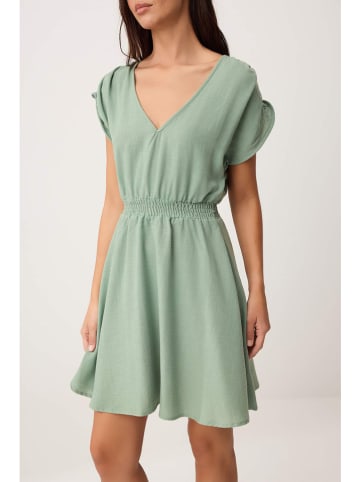 Kleid in Mint