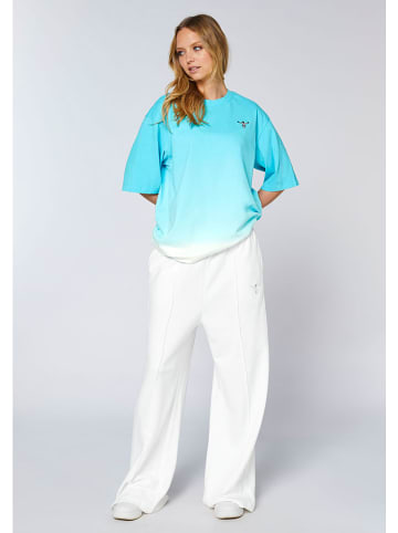 Shirt in Hellblau