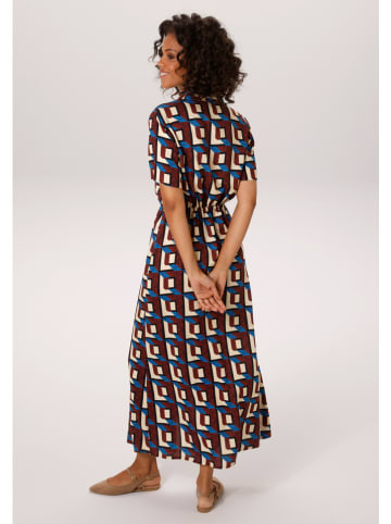 Kleid in Braun/ Creme