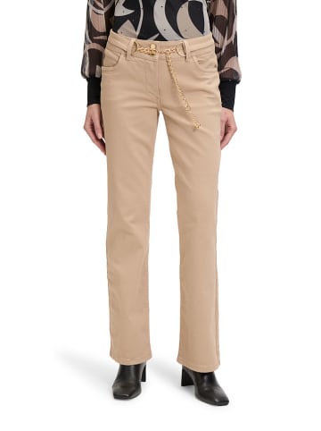 Hose in Beige