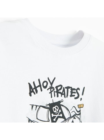 Shirt wit