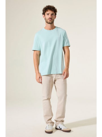 Shirt in Hellblau