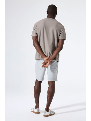Shirt in Taupe
