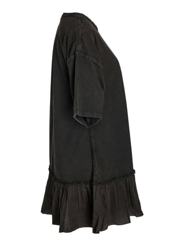 Kleid in Schwarz