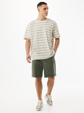 Chinoshorts in Khaki