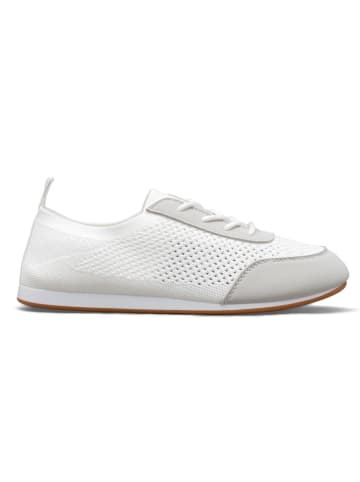 Sneakers in Weiß