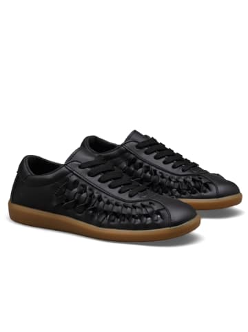 Sneakersy w kolorze czarnym