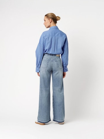 Dżinsy - Comfort fit - w kolorze błękitnym