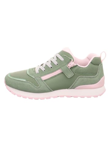 Sneakers in Grün