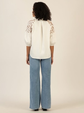 Bluse in Creme