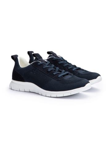 Sneakers in Dunkelblau