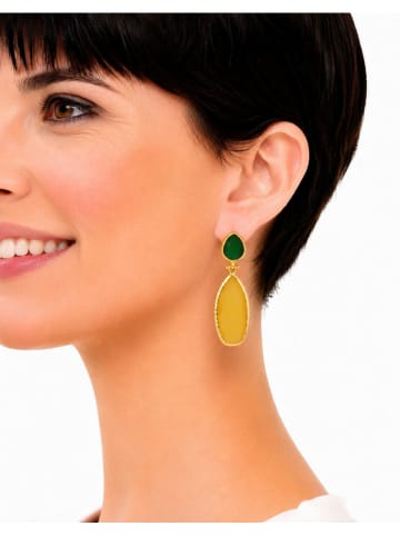 Vergulde oorstekers met edelstenen
