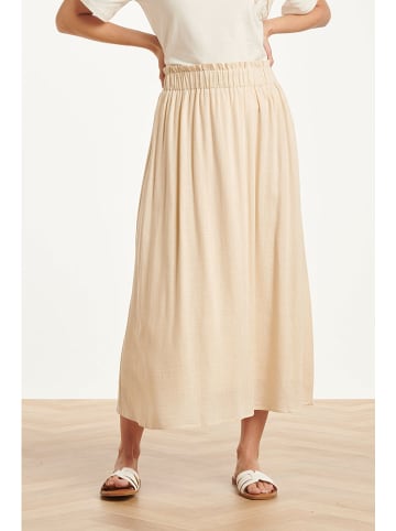Rock in Beige