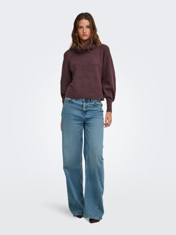 Sweter w kolorze brązowym