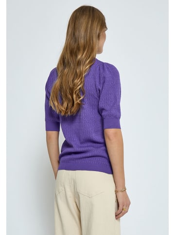 Sweter w kolorze fioletowym