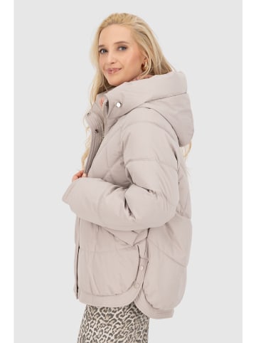 Winterjacke in Beige