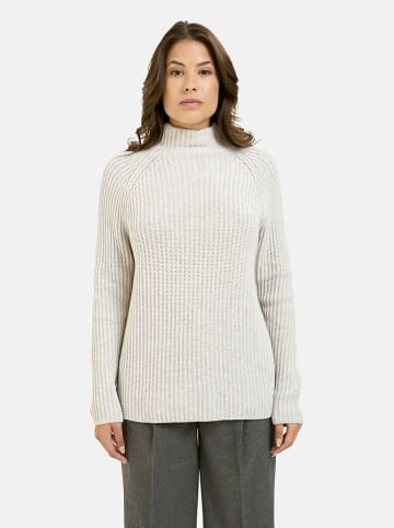 Pullover in Hellgrau