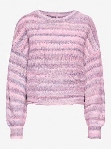 Sweter w kolorze jasnoróżowym