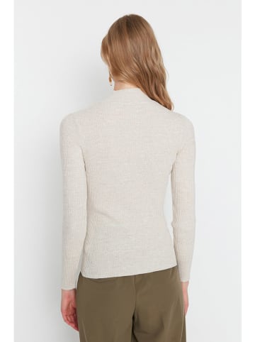 Pullover in Creme