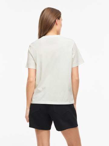 Shirt wit