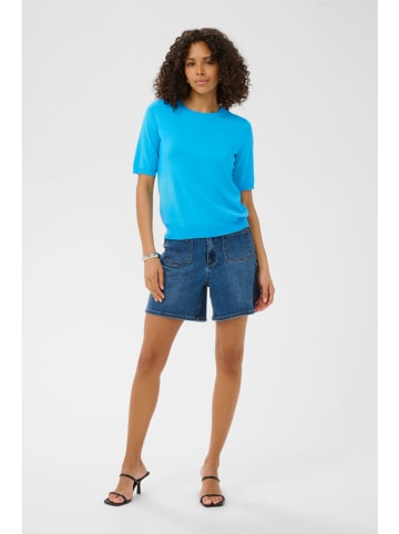 Pullover in Hellblau