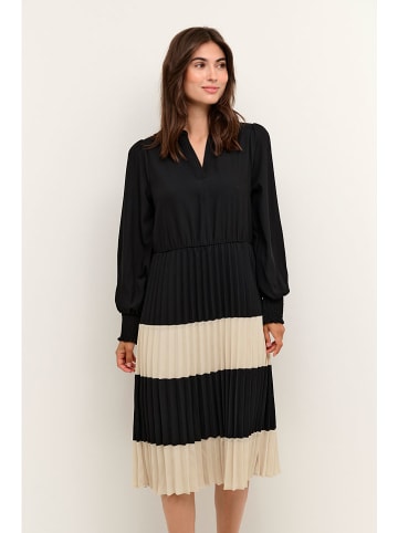 Kleid in Schwarz