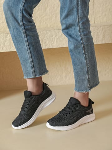 Sneakersy w kolorze antracytowym
